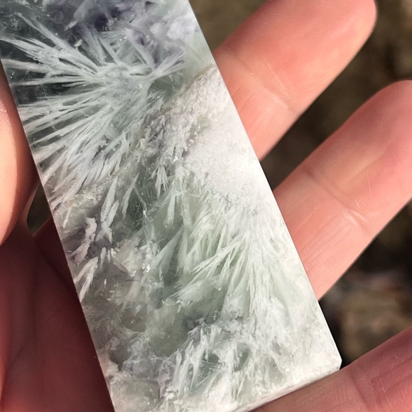 Feather (3) fluorite Tower | crystal - Picture 13 of 15